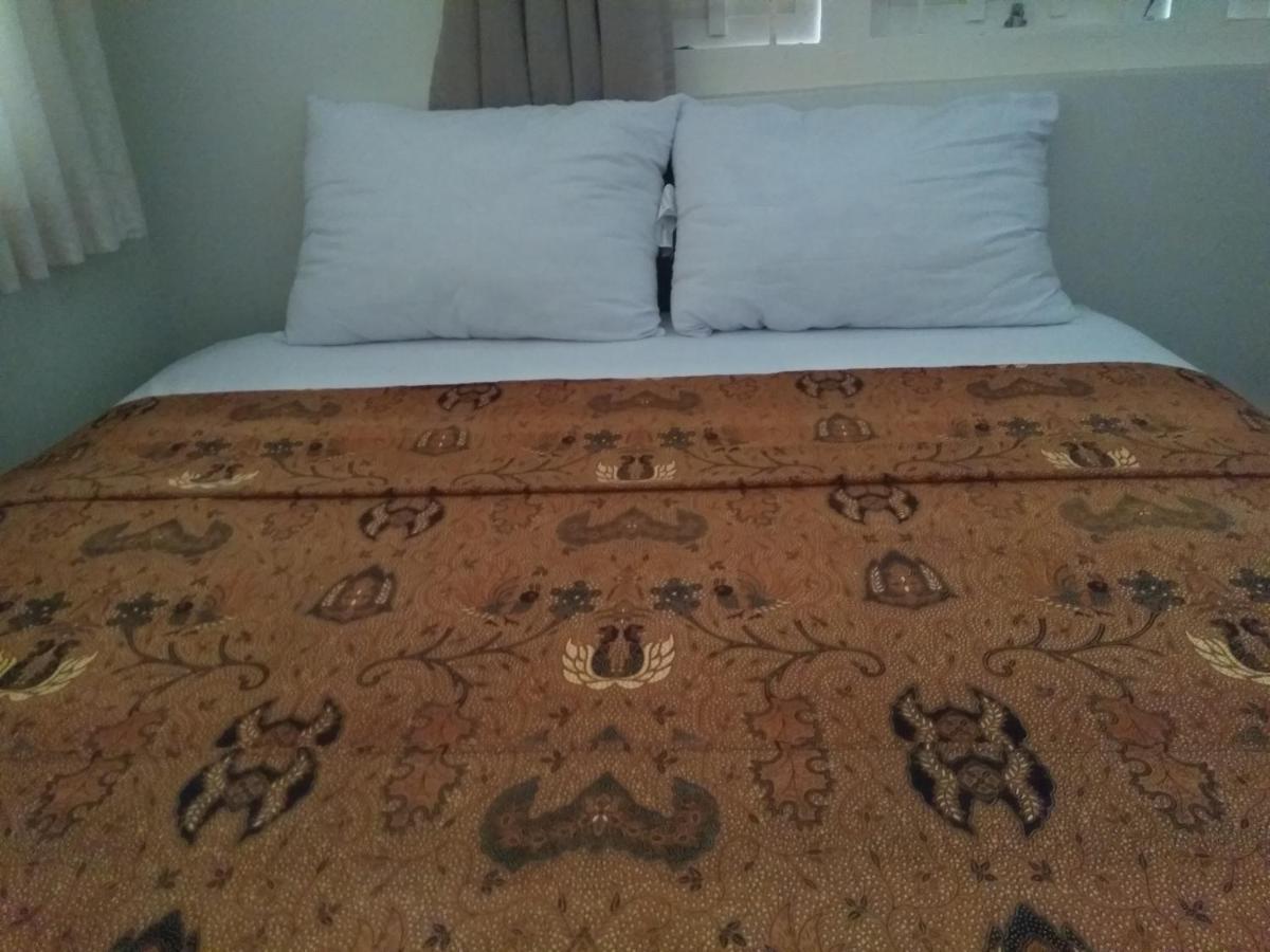 Apartamento Omah Ngadiwinatan Syariah Yogyakarta Exterior foto