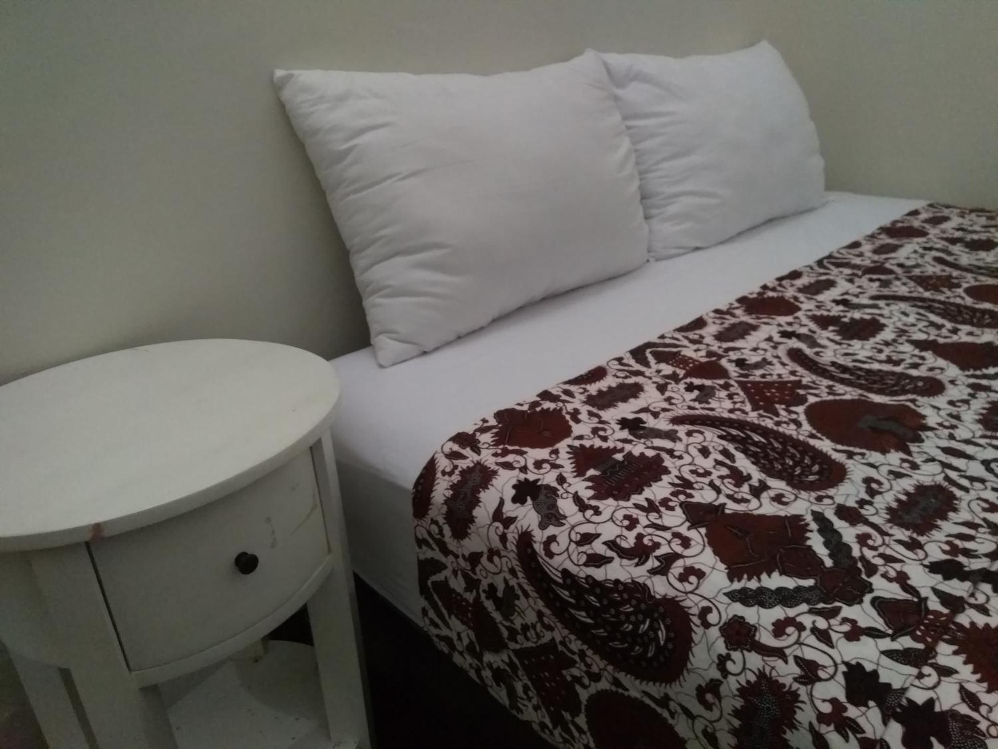 Apartamento Omah Ngadiwinatan Syariah Yogyakarta Habitación foto